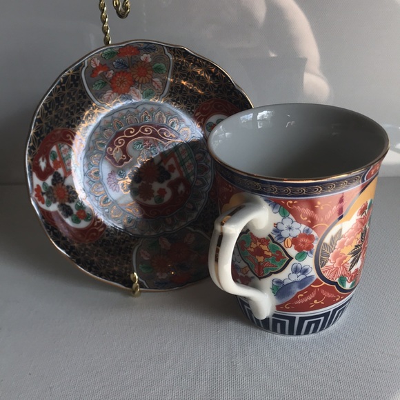 Otigari Cup and Saucer - Picture 6 of 6